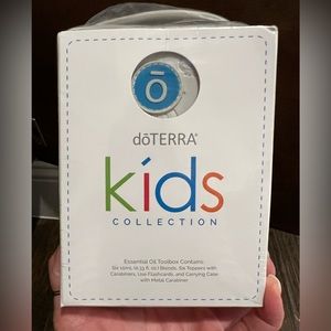 DoTerra Kids Oil Bundle. essential oil blends with ten loops, and Kids bag.NEW!!